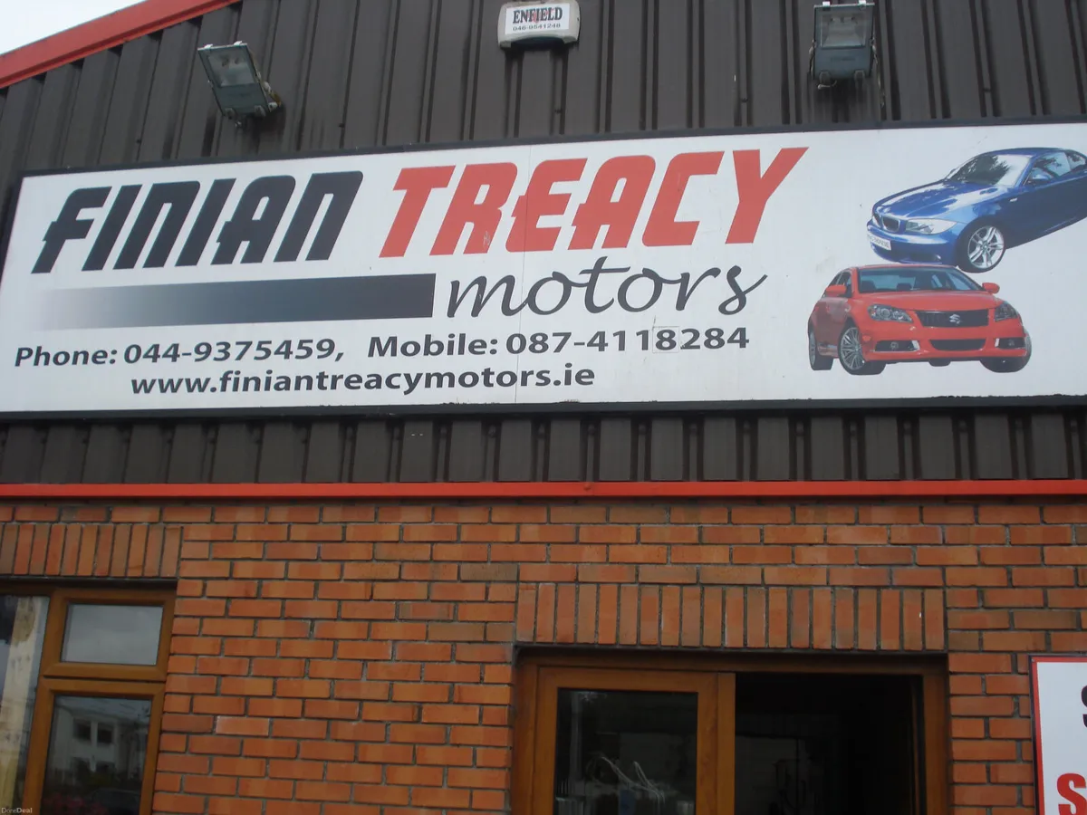 2020 Toyota Camry 2.5 Hybrid - Image 1