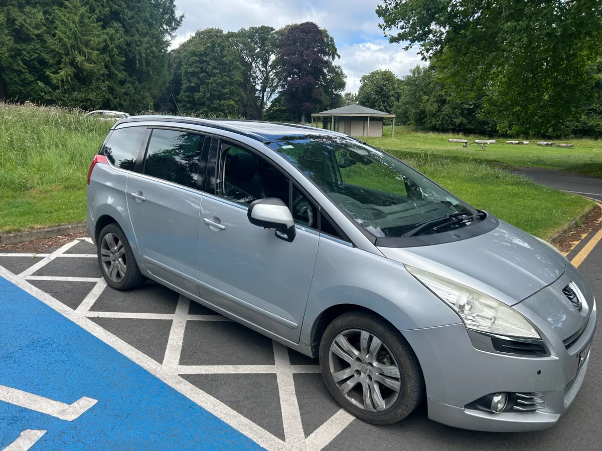 Peugeot 5008 2010 SE, Auto, Nct 2/27 - Image 2