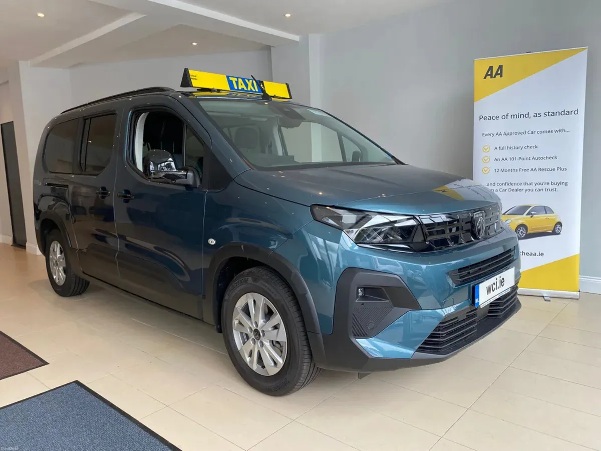 Wheelchair Taxi Peugeot Rifter - Image 1