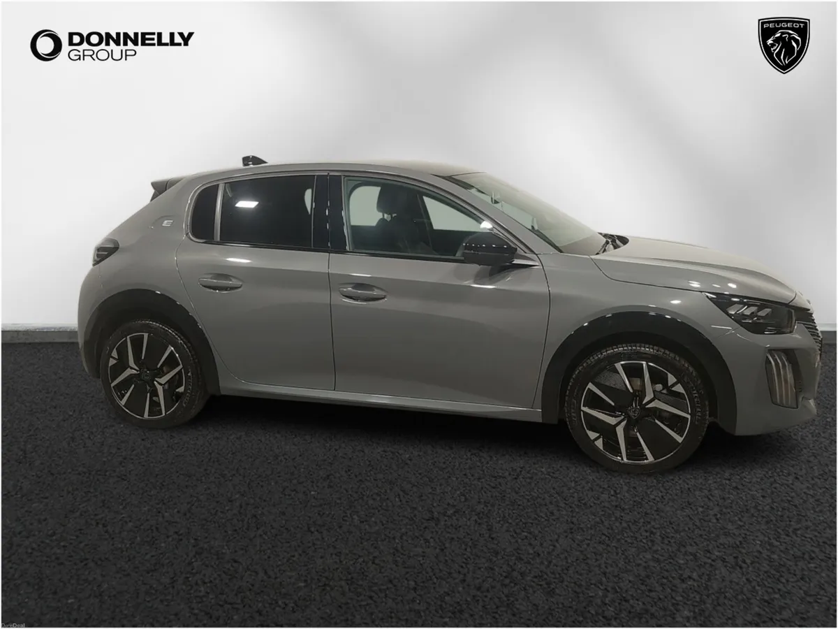 Peugeot 208 E- Electric Hatchback GT - Image 3