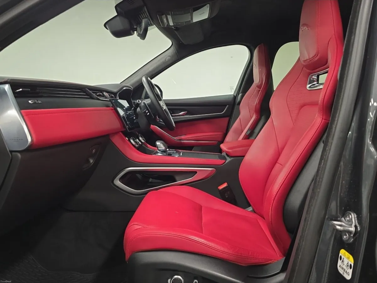 Jaguar F-pace F-Pace Diesel Estate R-Dynamic HSE - Image 3