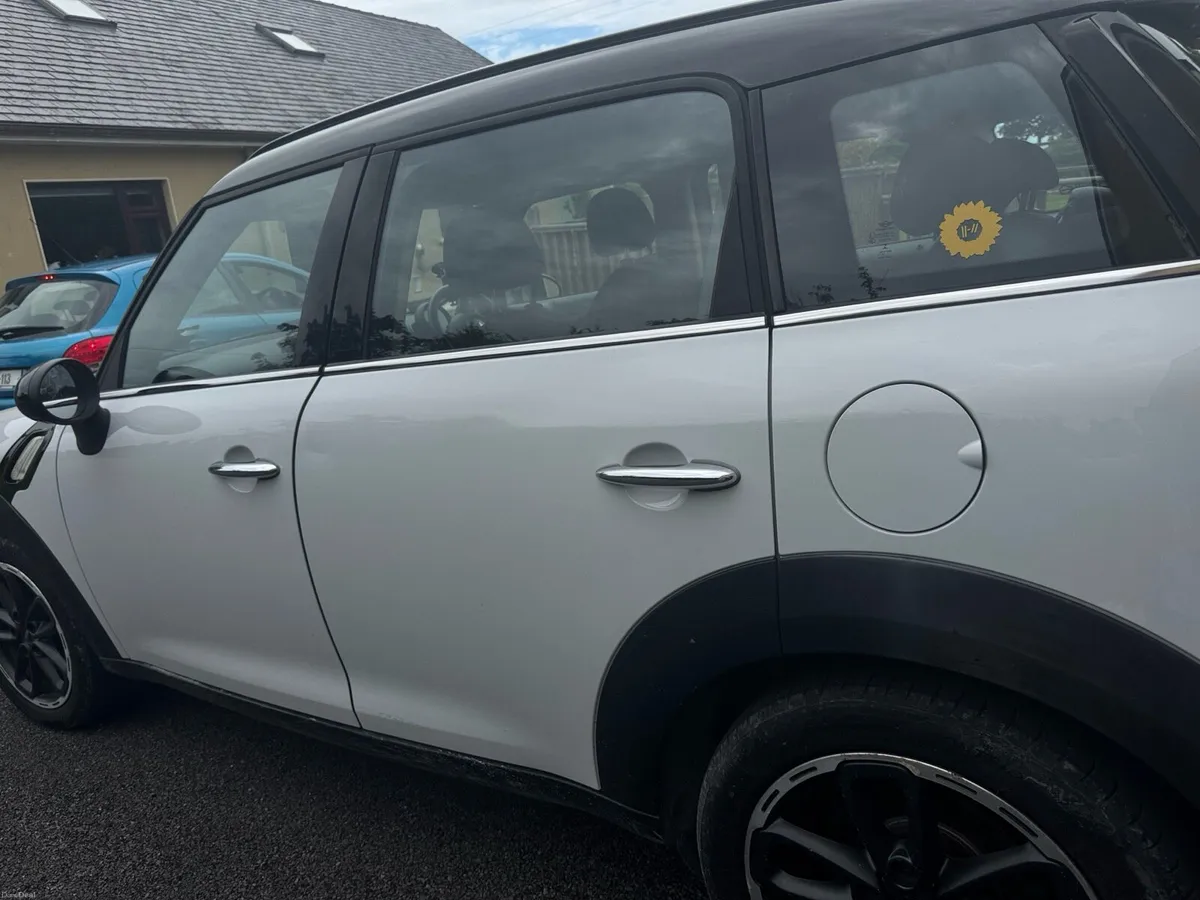 2015 Mini Countryman Cooper D *New Nct* - Image 3