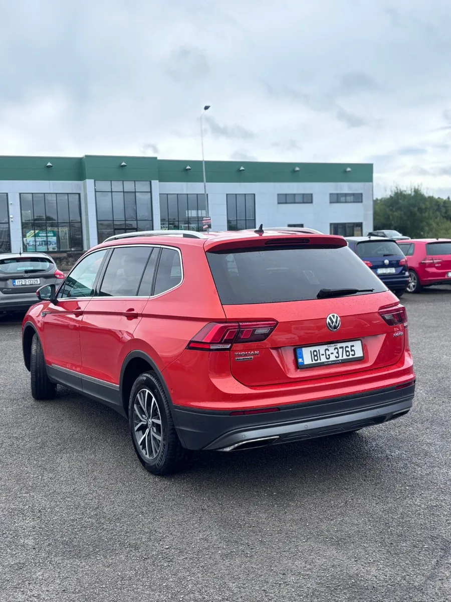181 Volkswagen Tiguan  2.0 TDI ALL SPACE 7 SEATS - Image 3
