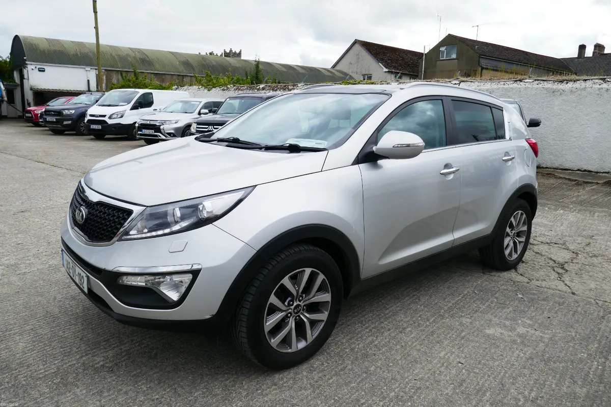 142, KIA SPORTAGE GSE 4DR - Image 6