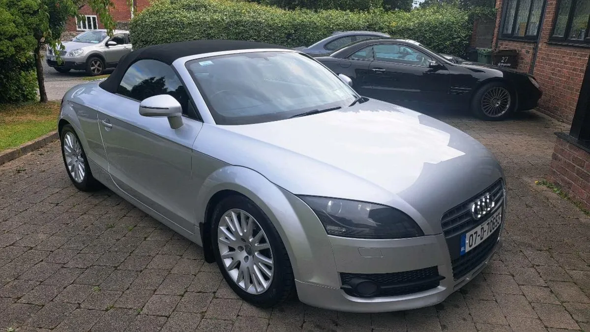 AUDI TT CONVERTIBLE 2.0TFSI 2007 VERY CLEAN CAR - Image 2