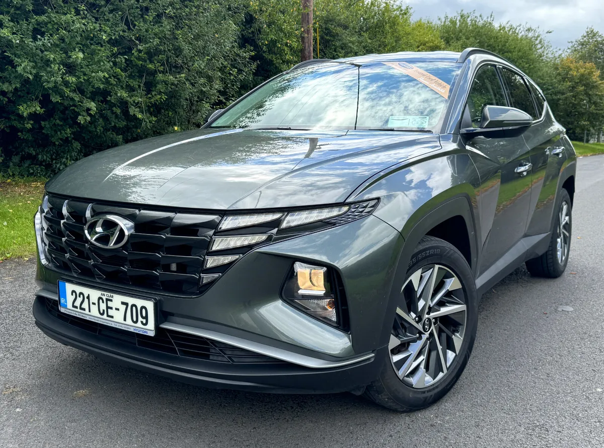 Hyundai Tucson  Executive - 2022 - Image 2