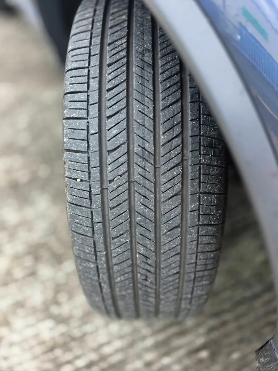 Volvo XC90 2012 - Image 4