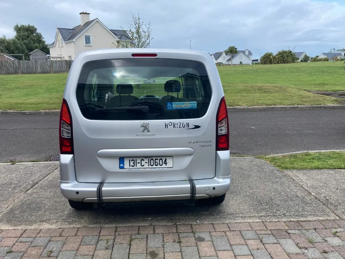 Peugeot Partner Tepee 2013 - Image 2