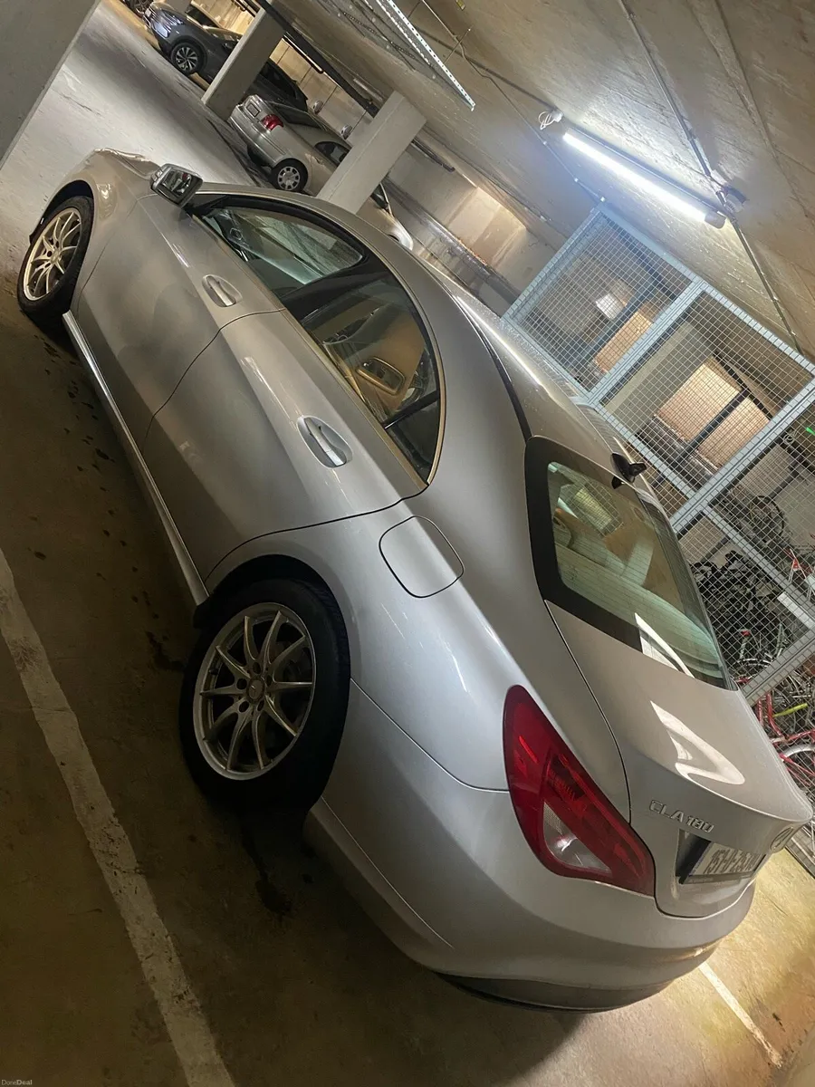 Mercedes CLA180 (151) 1.6L Petrol. - Image 3