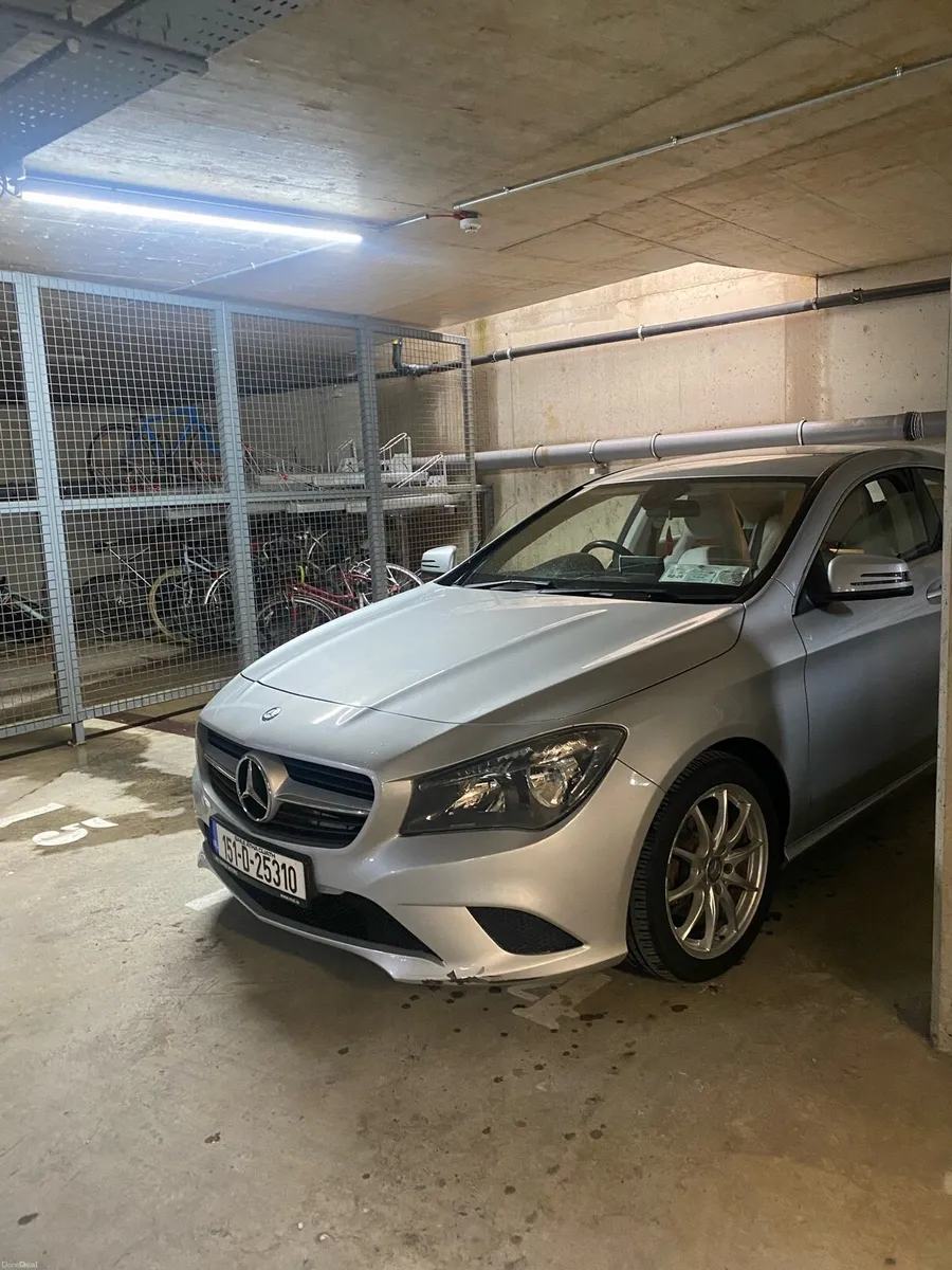 Mercedes CLA180 (151) 1.6L Petrol. - Image 4