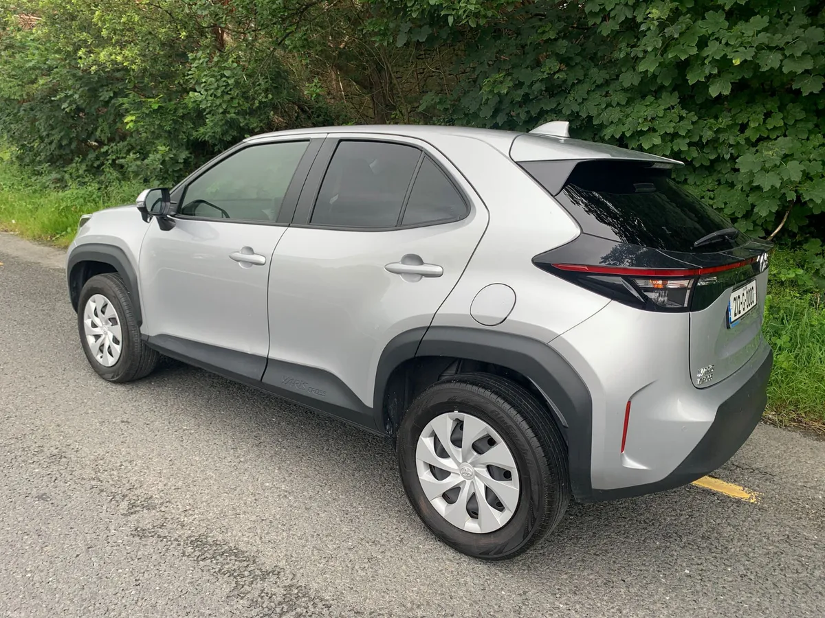 Toyota Yaris Cross Hybrid 2021 - Image 3