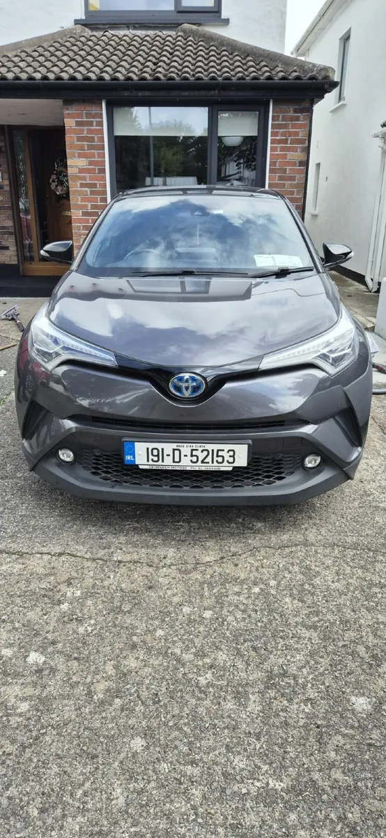 Toyota C-HR 2019 *High Spec* - Image 1