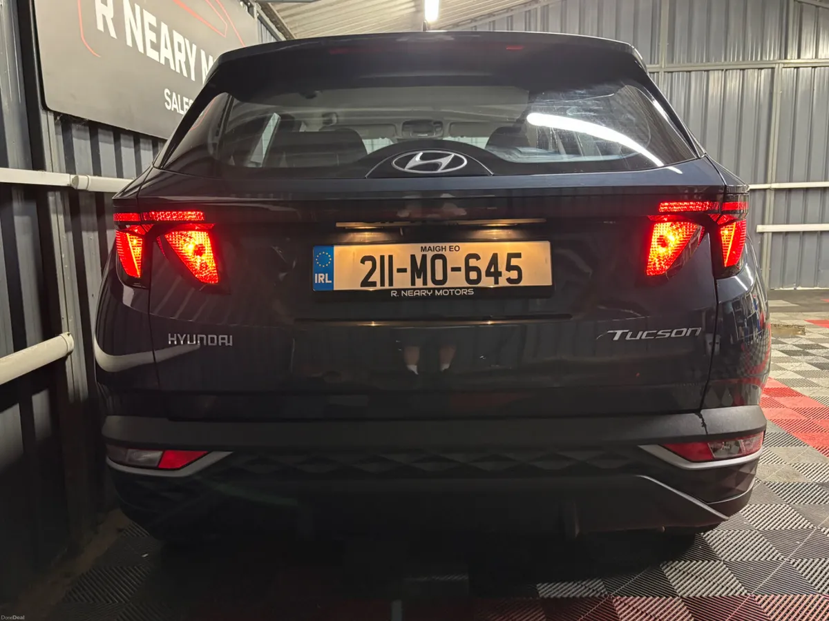 2021 Hyundai Tucson 2WD Comfort Plus Manual - Image 2