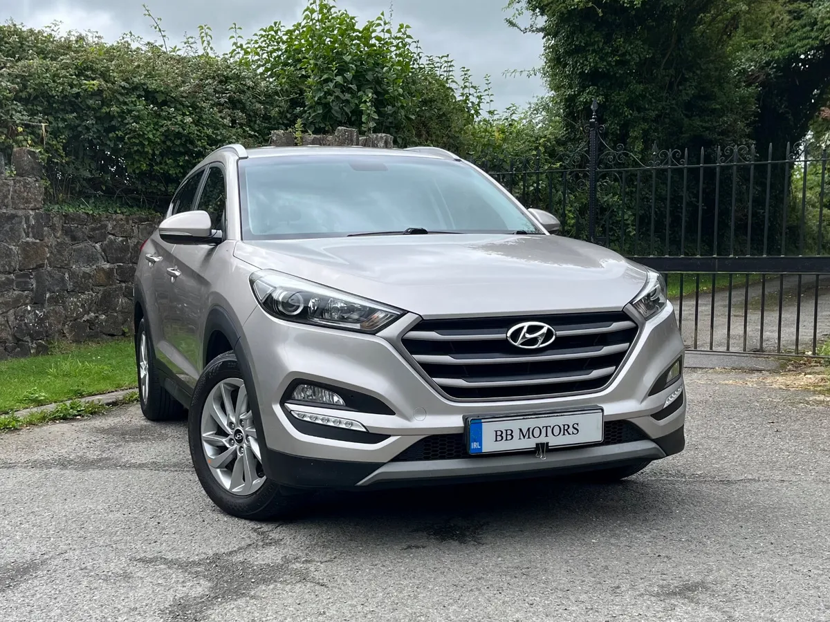 Hyundai Tucson 1.7 D Comfort Plus - Image 2