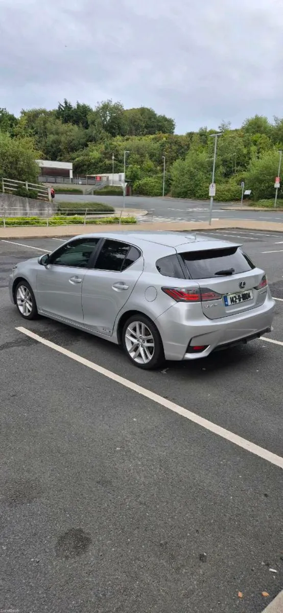 Lexus ct 200h - Image 3