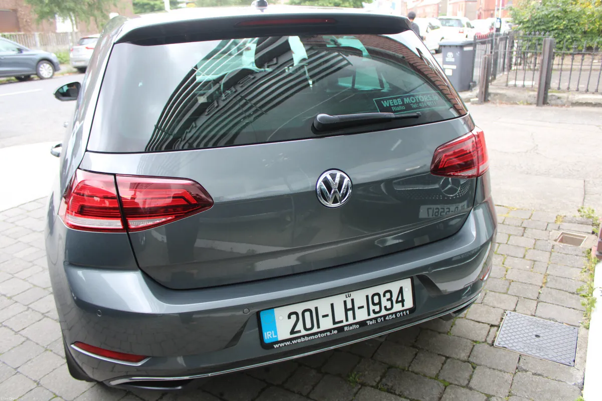 Volkswagen Golf 1.6 TDI MATCH 2020 - Image 4