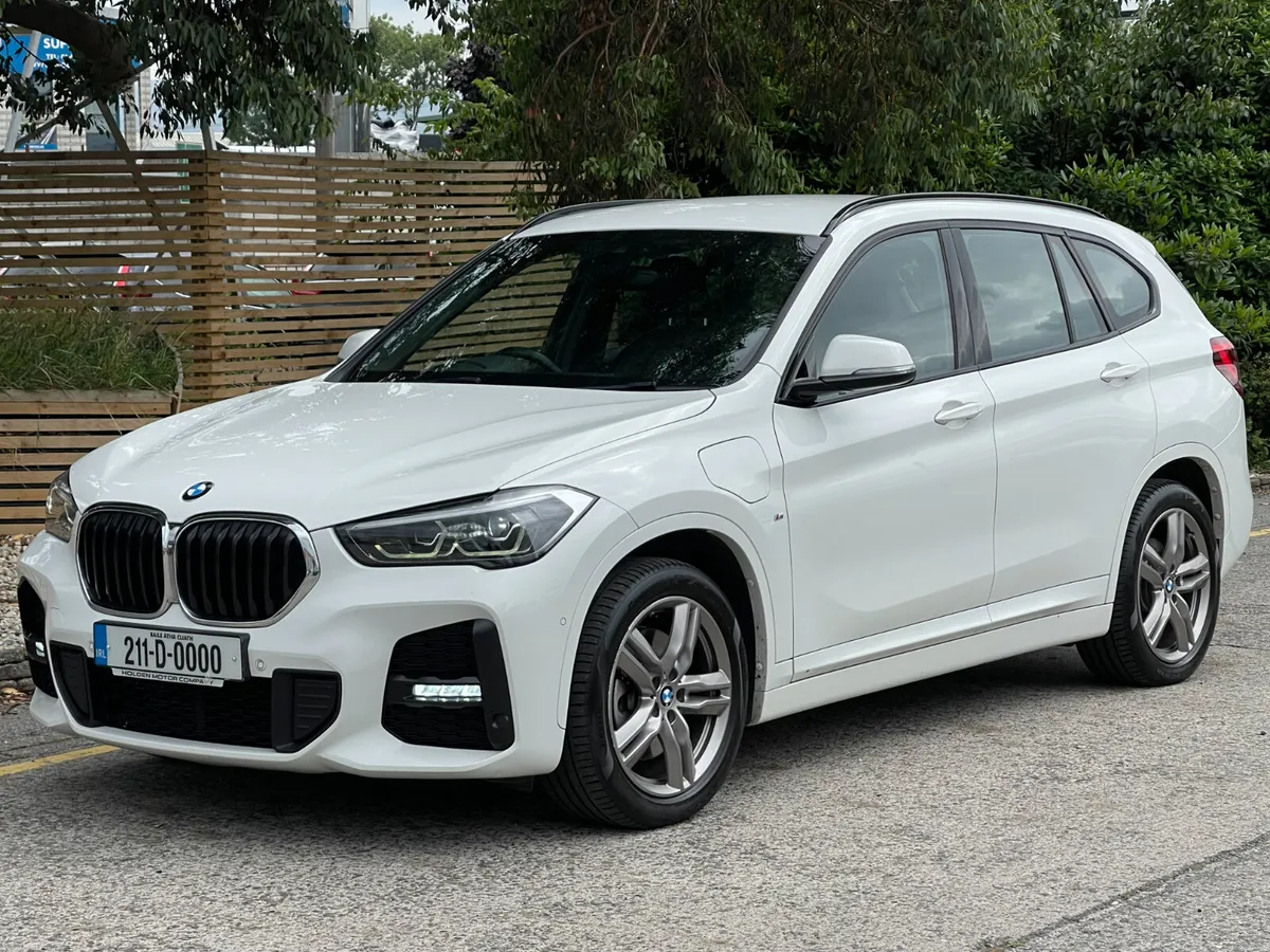 2021 BMW X1..M PERFORMANCE..HEATED SEATS - Image 2