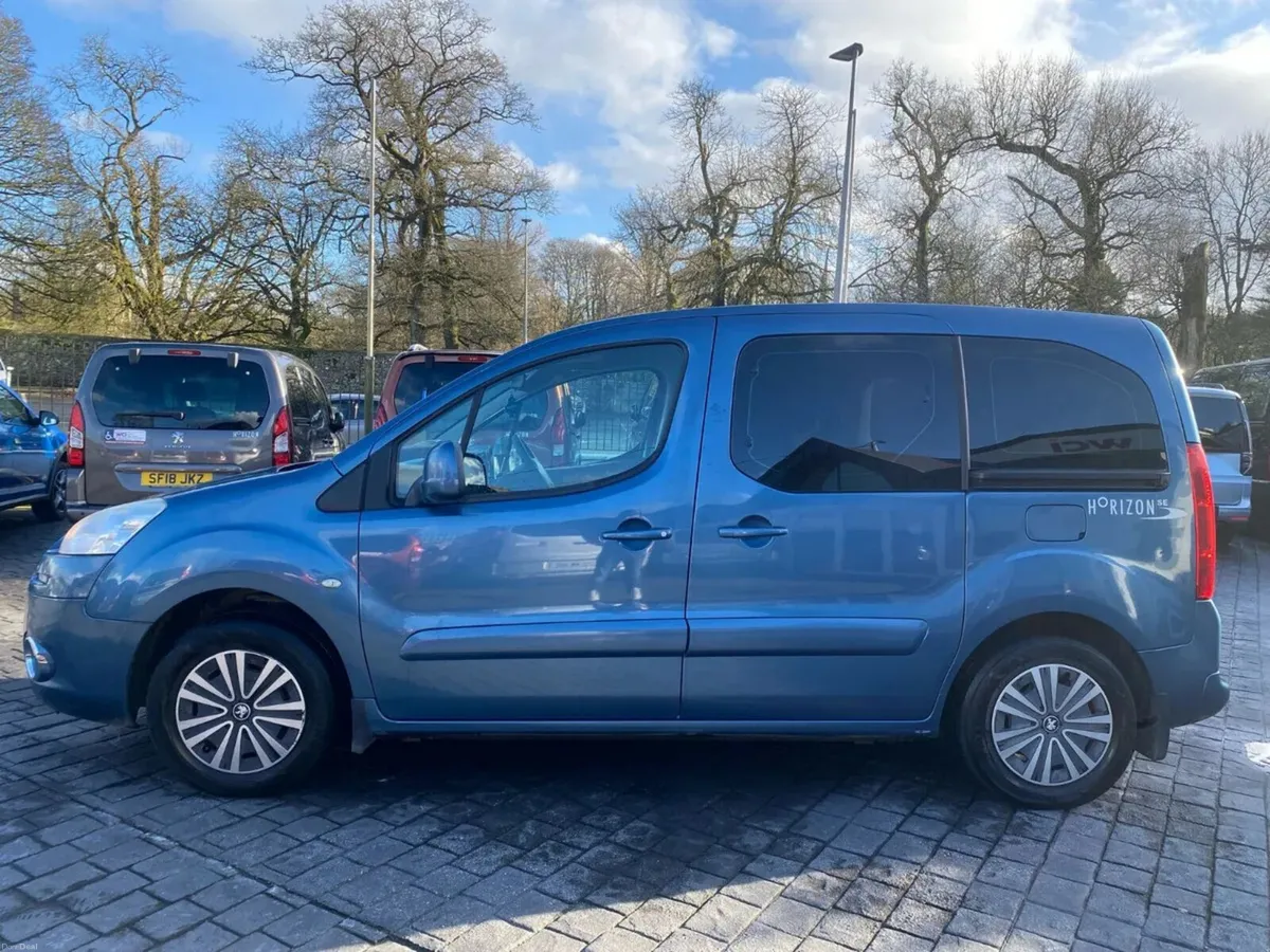 Wheelchair Car Peugeot Partner Tepee 2013 - Image 4