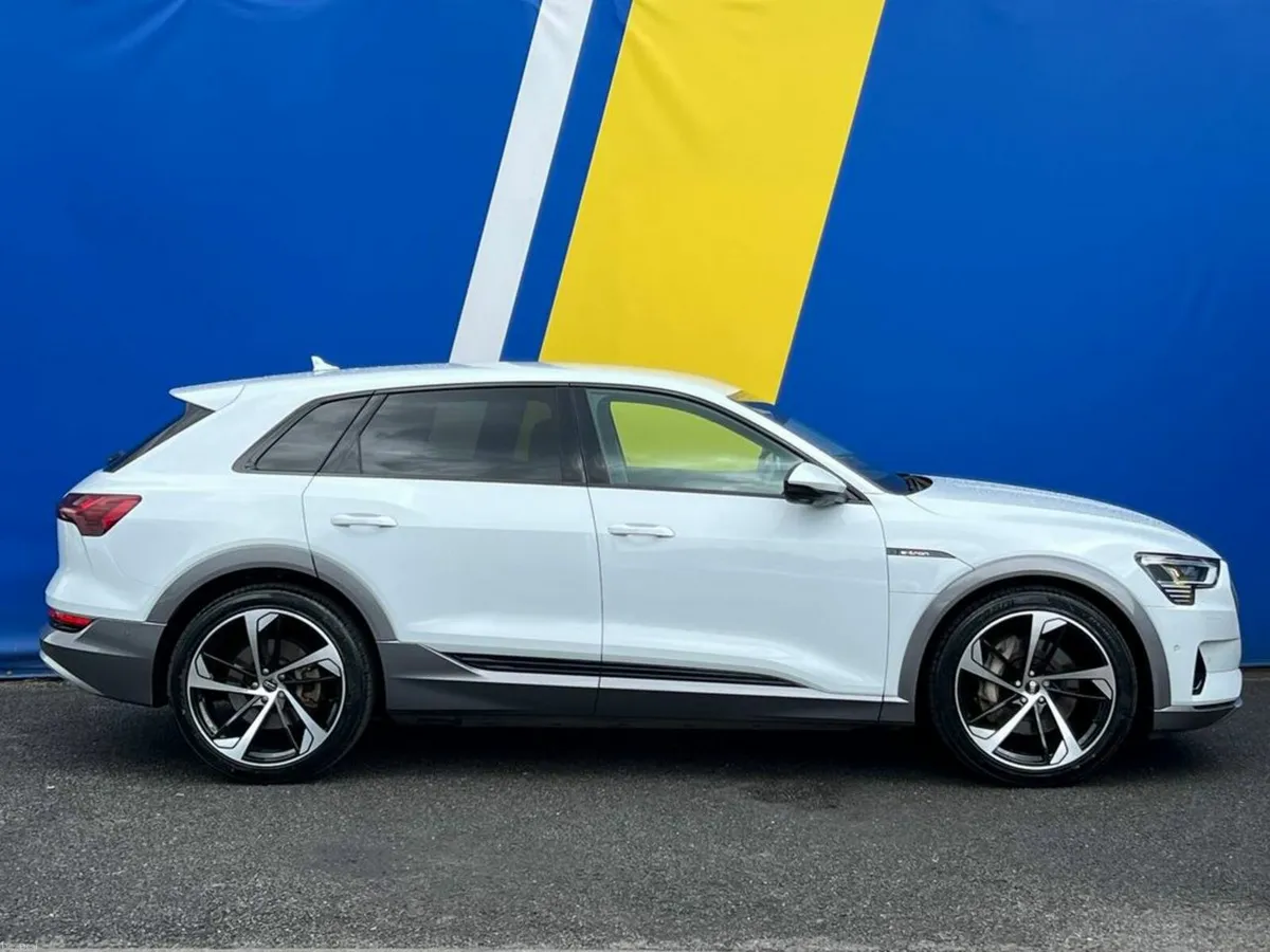 Audi e-tron 50 QUATTRO // BANG & OLUFSEN // ADAPTI - Image 2