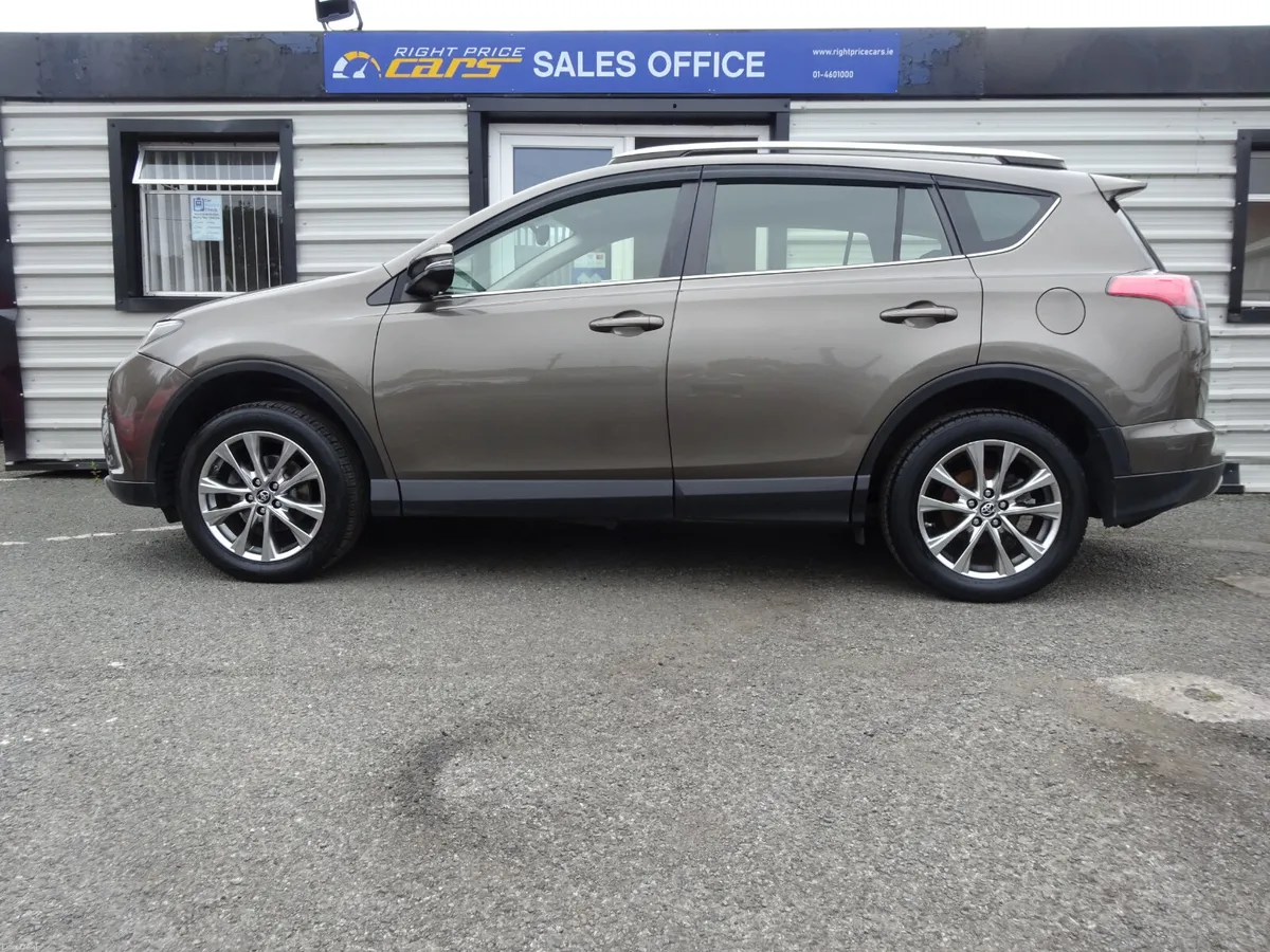 Toyota RAV4 2016 2.0 D4D SOL - Image 4