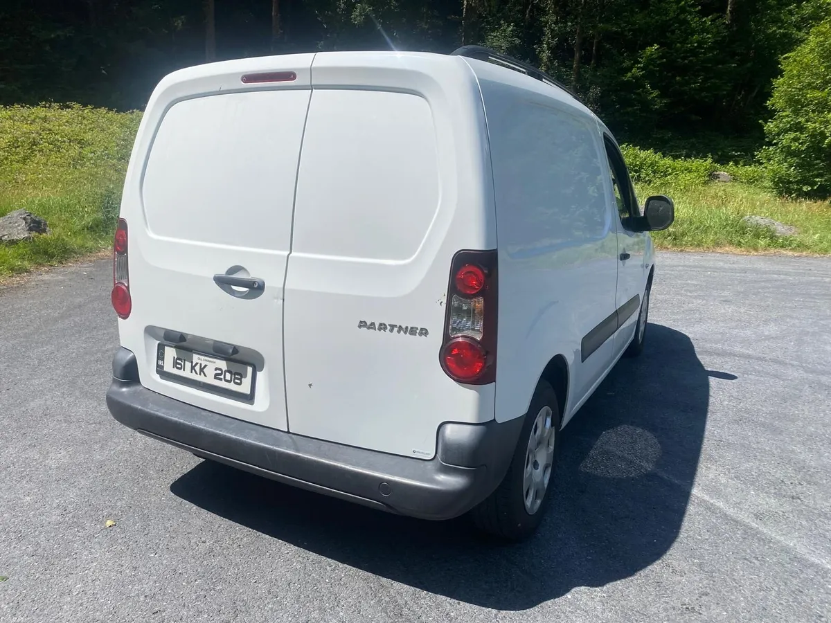 2016 Peugeot Partner Tested - Image 2