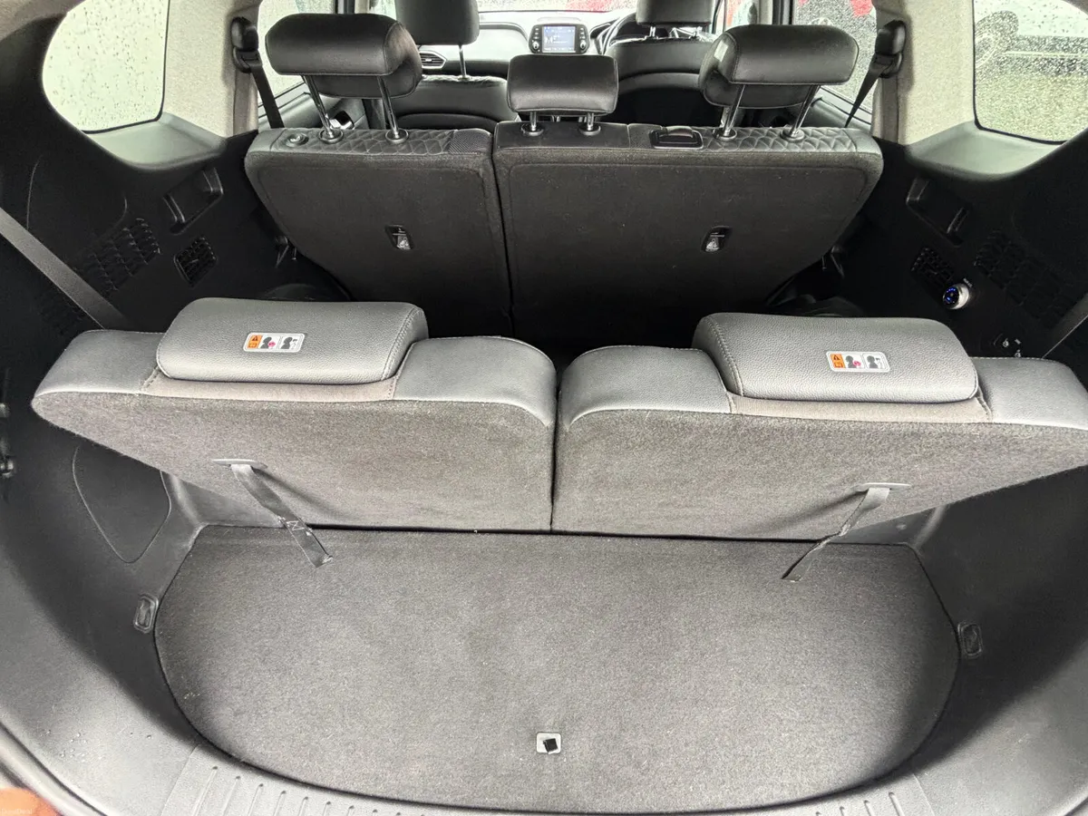 Hyundai Santa Fe 2019 - Image 4