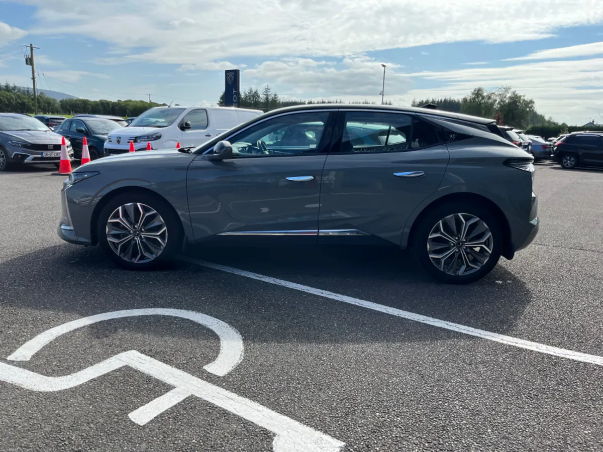 DS Automobiles DS 4 2023 - Image 4