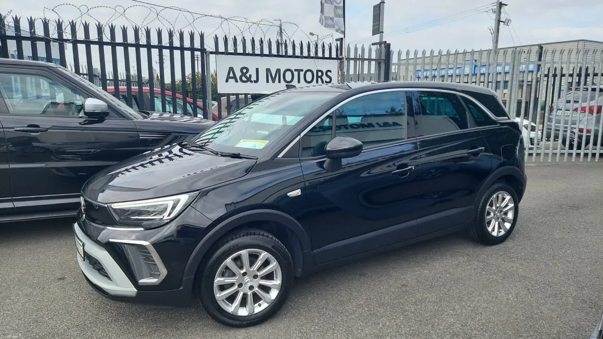 2022 Opel Crossland  1.5 Diesel Elite - Image 3