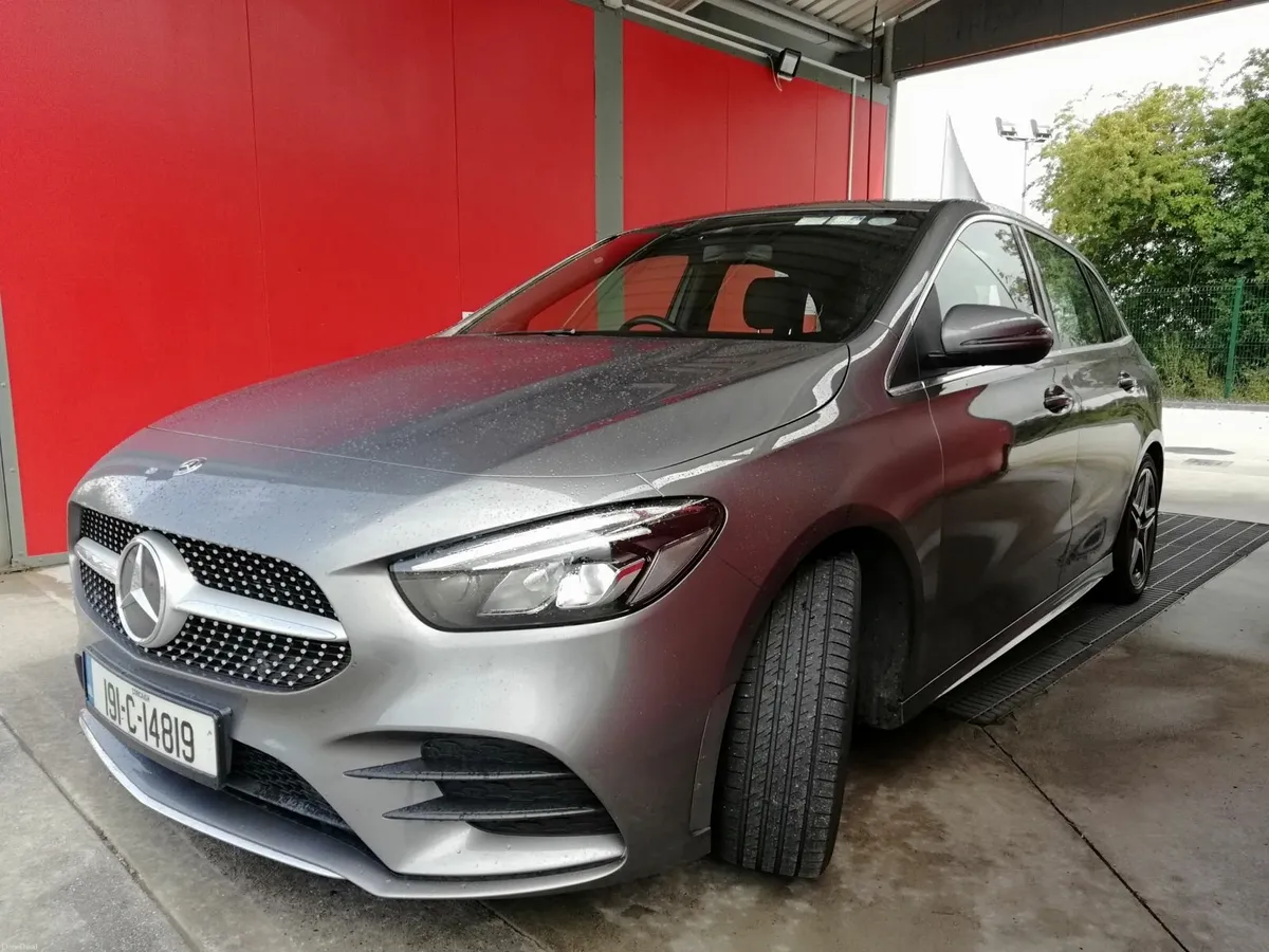 Mercedes-Benz B180*AMG*LOW KM*NCT05/27*NEW SERVICE - Image 4