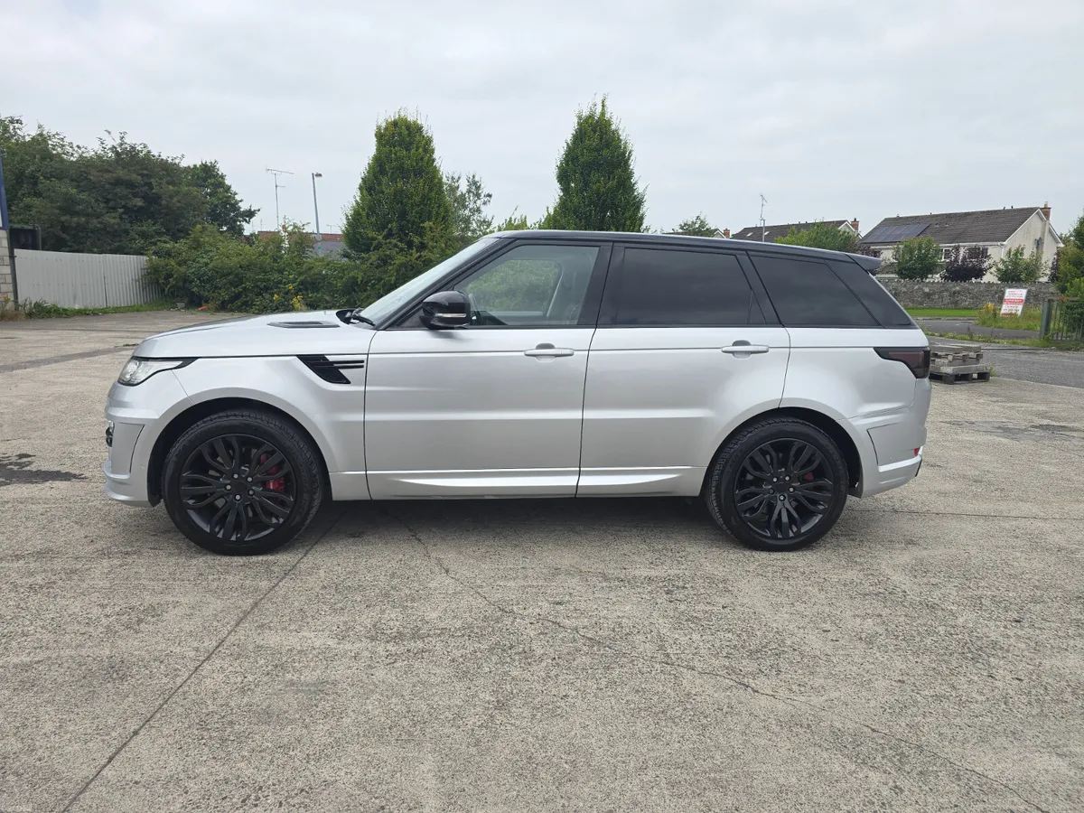 Land Rover Range Rover Sport  3.0 TDV6 HSE 2013 - Image 4