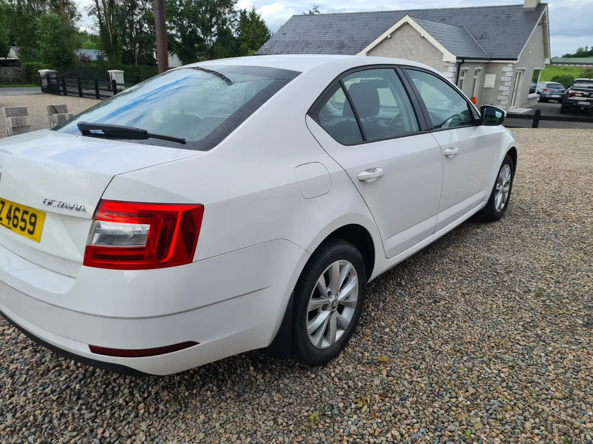 Skoda Octavia 2019 - Image 4