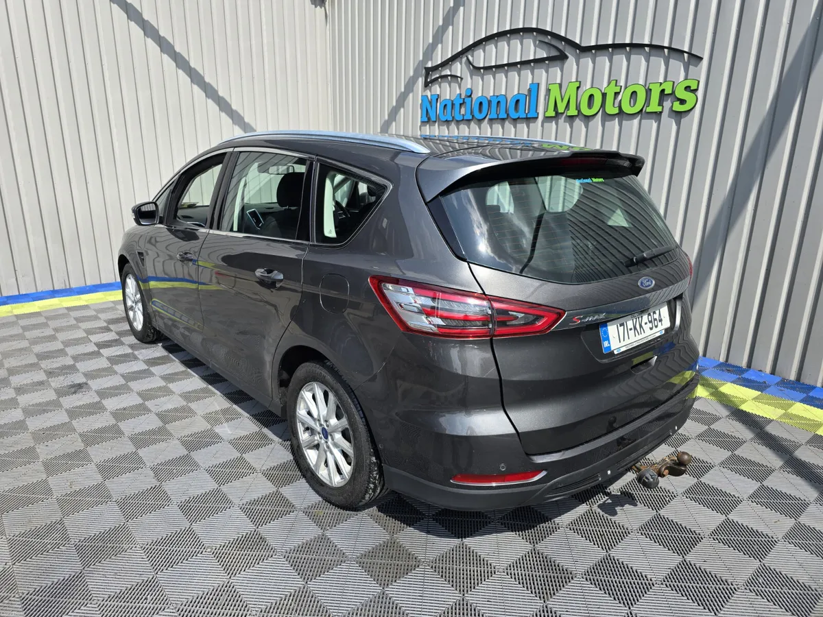 2017 Ford S-Max 2.0D Titanium TDCi 7 Seater - Image 5