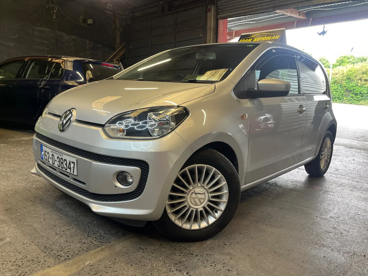 Volkswagen Up 2015 automatic - Image 2
