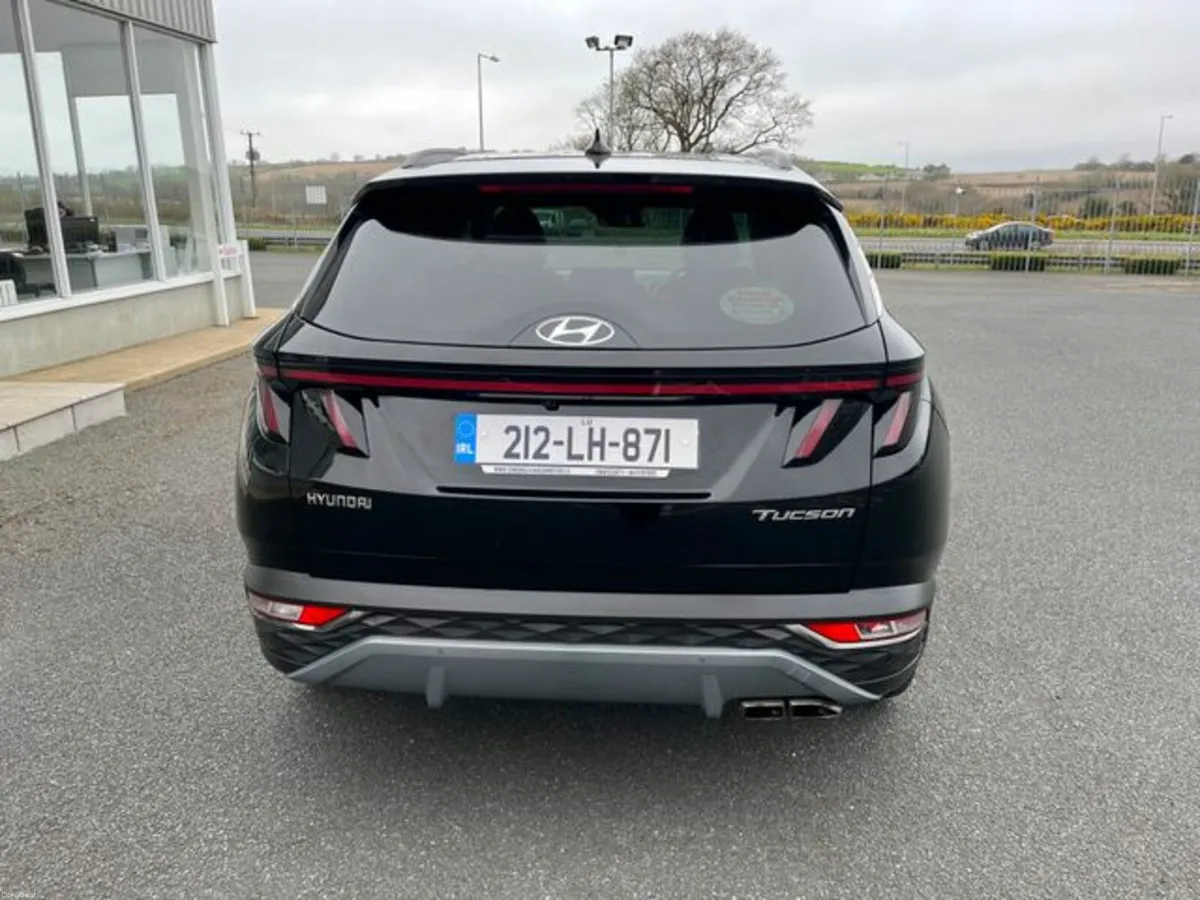 Hyundai Tucson Executive Plus Diesel 5DR - Image 3