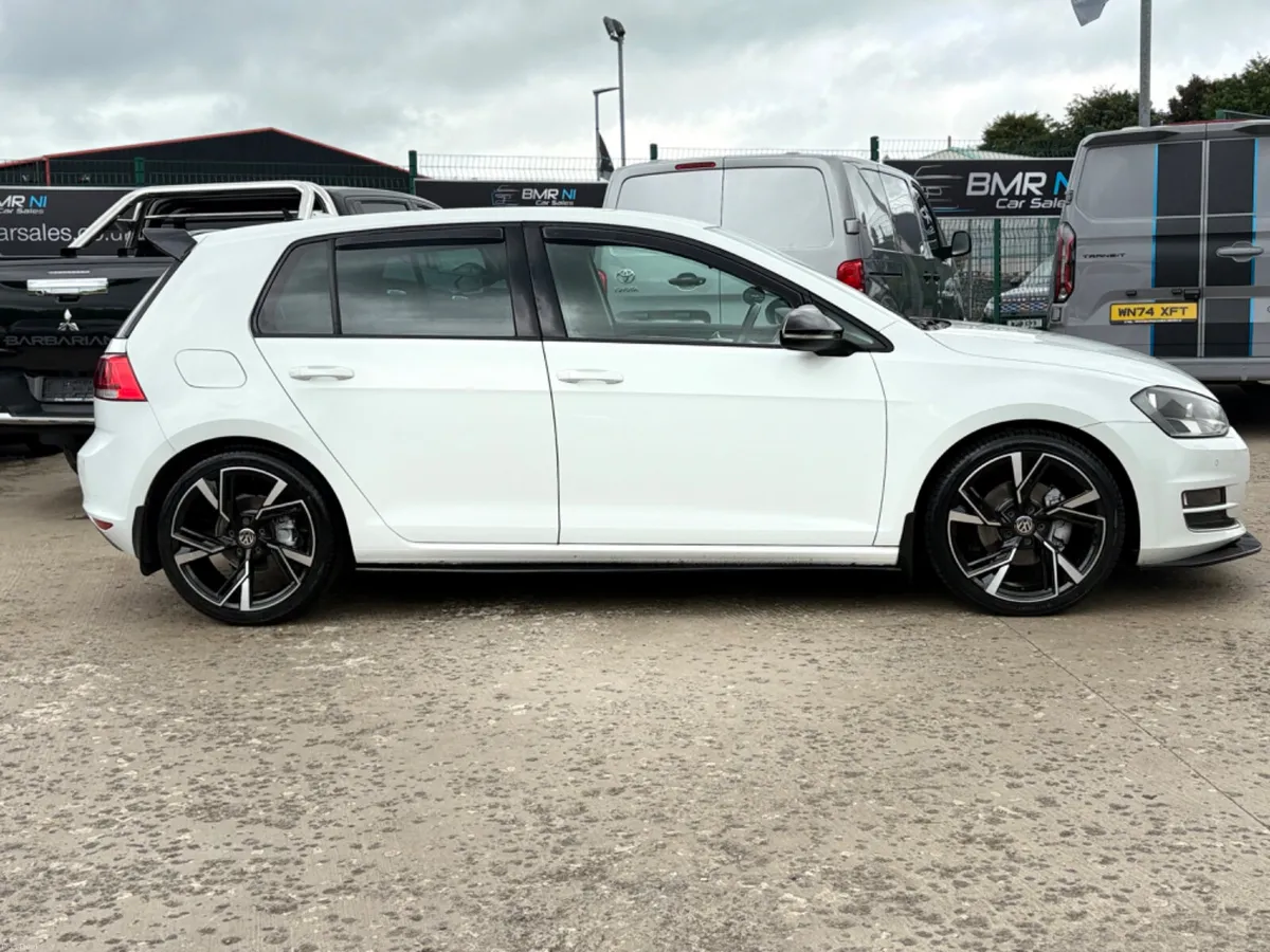 VW GOLF 2.0 GT TDI MK7 Top Spec - Image 3