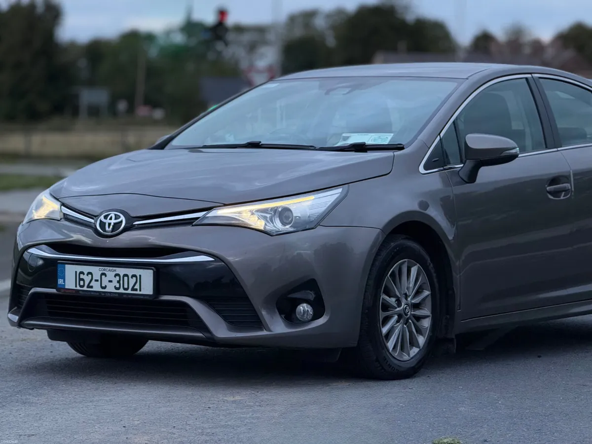 Toyota Avensis 2016 1.6D luna NEW NCT - Image 2