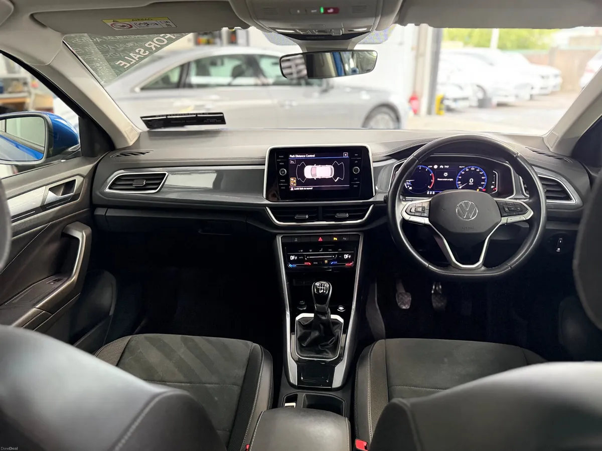 Volkswagen T-Roc 2022 1.0TSI   PANORAMIC ROOF - Image 3