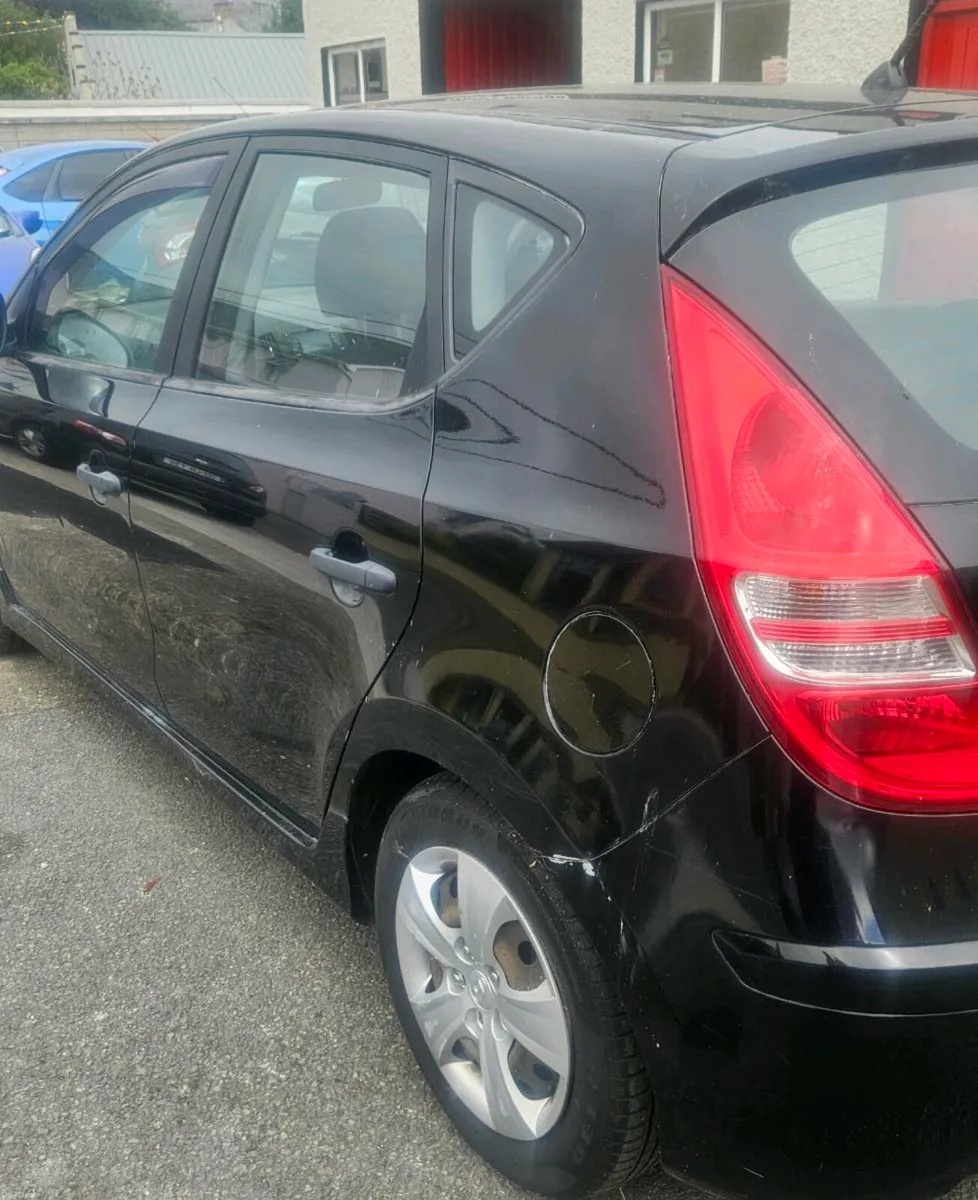 2012 i30 DIESEL,NCT 03/27 - Image 4