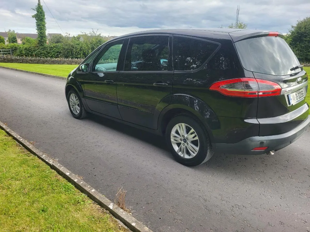 FORD SMAX. 7 SEATER. LOW KMS - Image 2