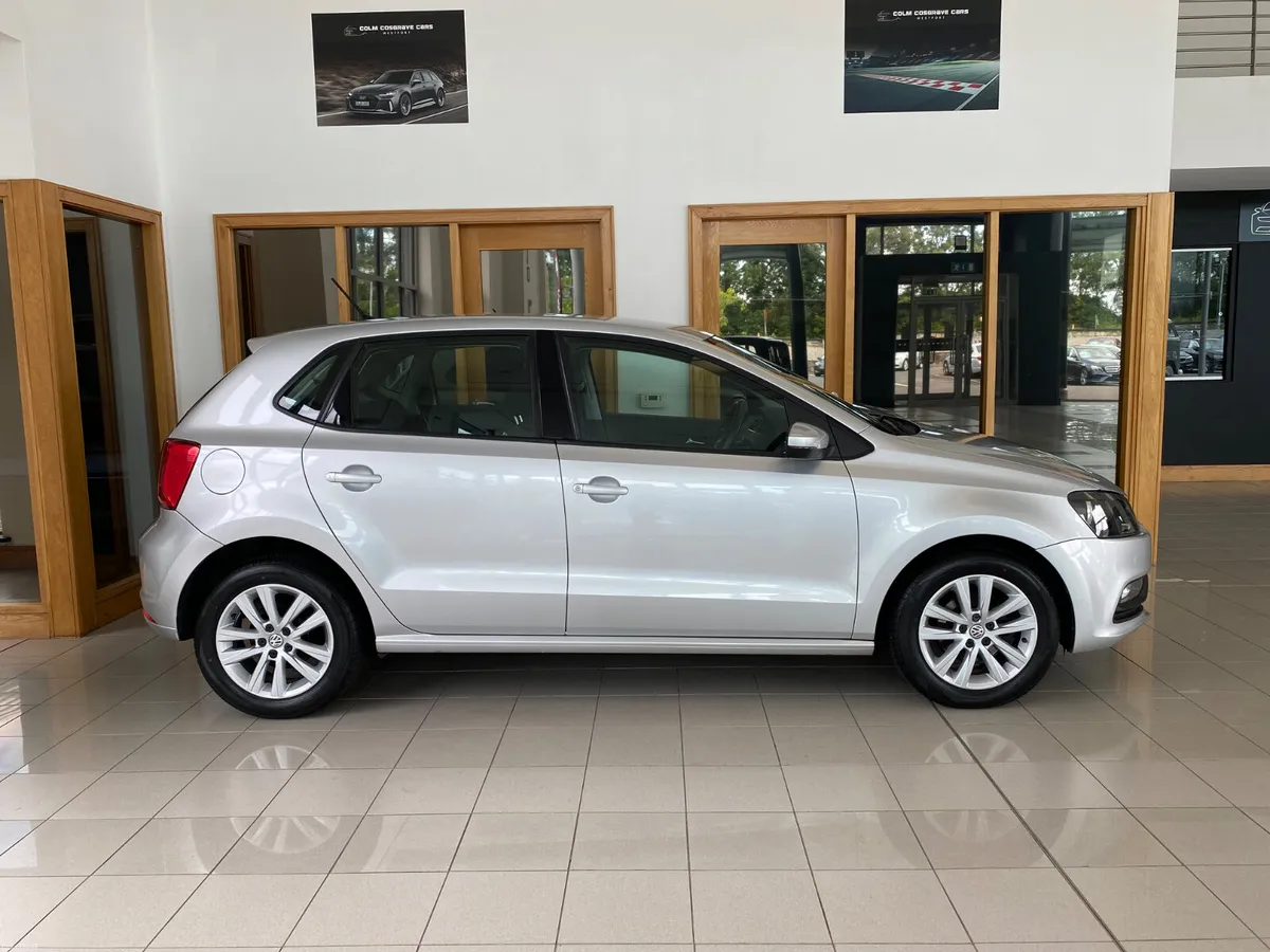 Volkswagen Polo 2016 - Image 2