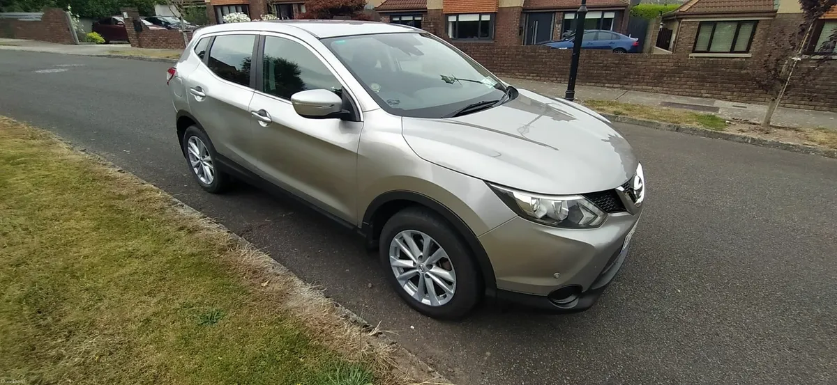 Nissan Qashqai 2014, Low KM - 157K - Image 2
