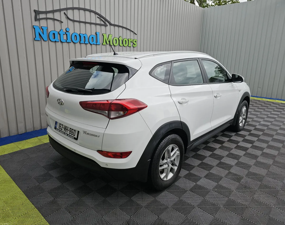 2016 Hyundai Tucson 1.7D Comfort - Image 3