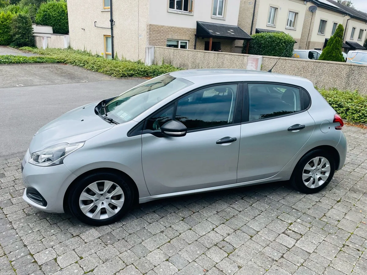 2017 PEUGEOT 208 1.6 HDI LOW MILES NEW NCT - Image 3