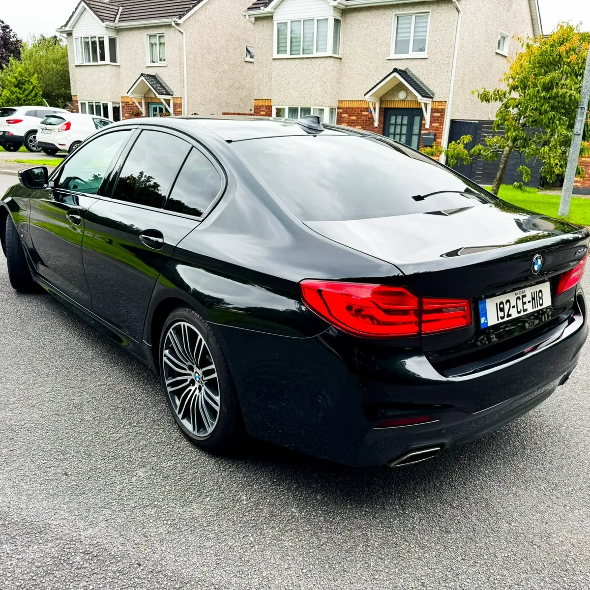 BMW 5-Series 2019 M-Sport - Image 4