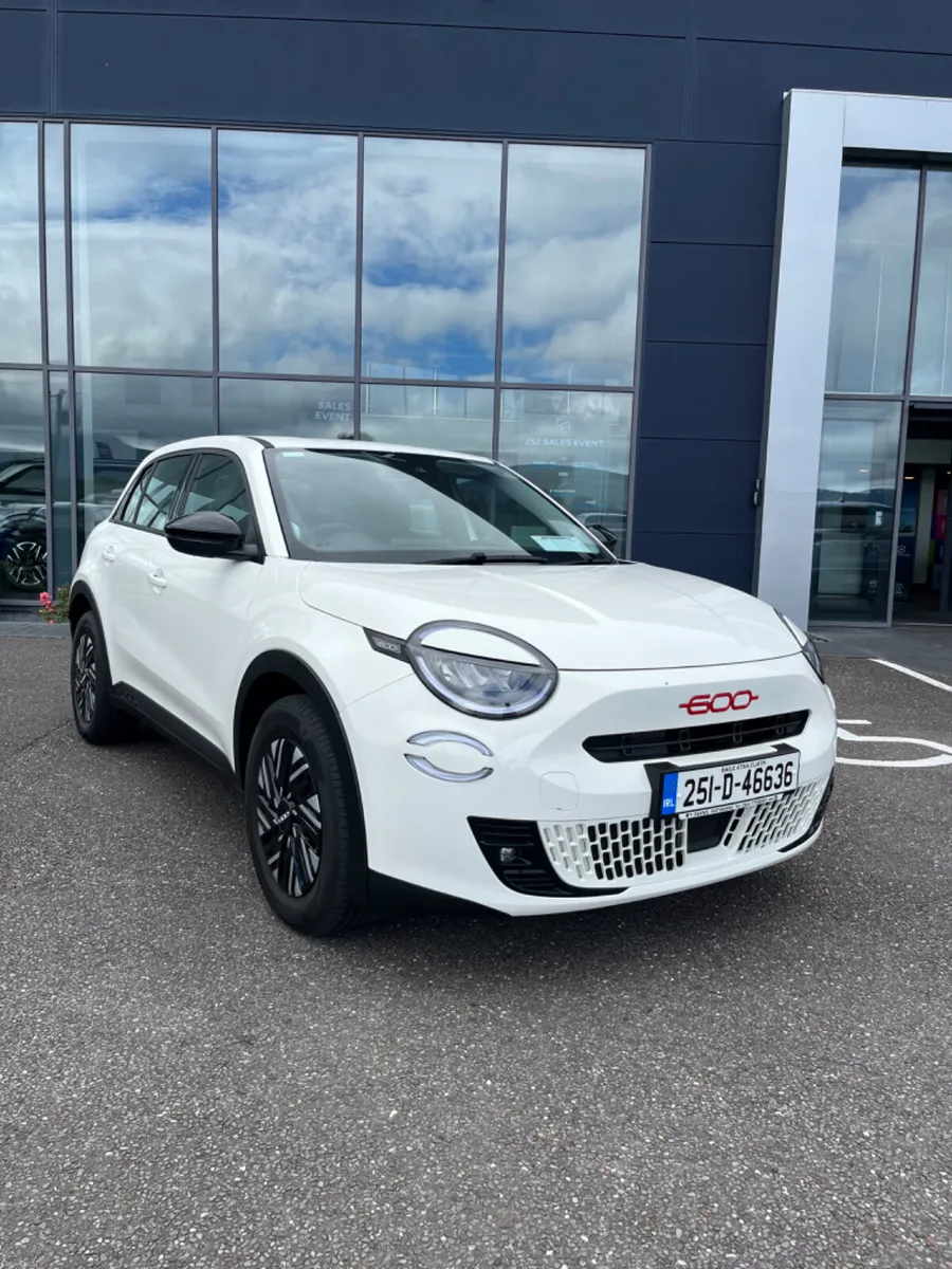 Fiat 600 2025 - Image 1