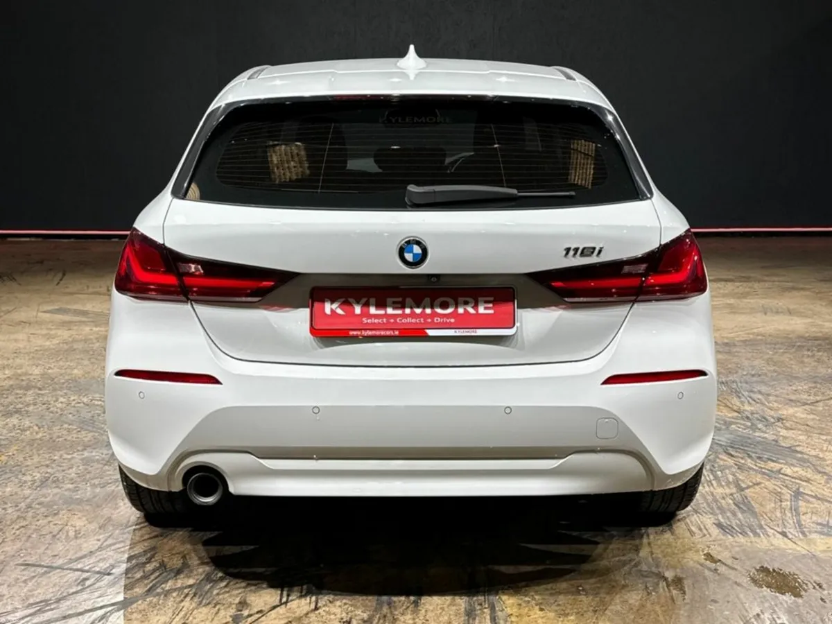 BMW 1-Series 1.5 AUTO - FACE LIFT - CRUISE CONTROL - Image 4