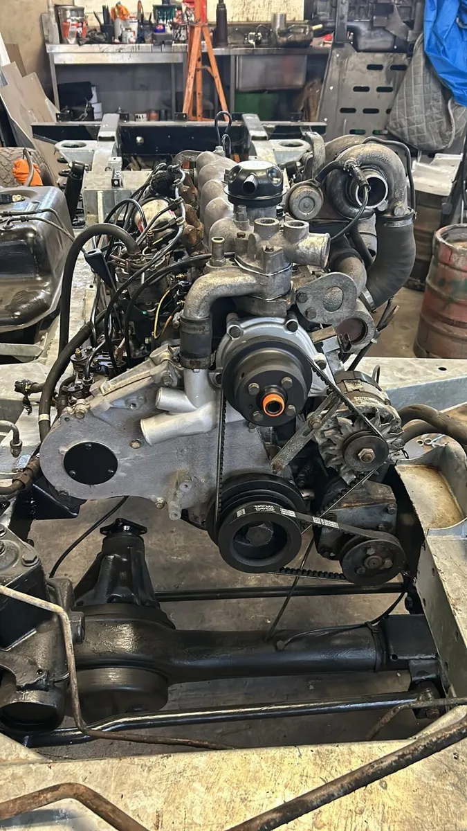 Landrover Defender 90 - Deposit Taken - Image 4