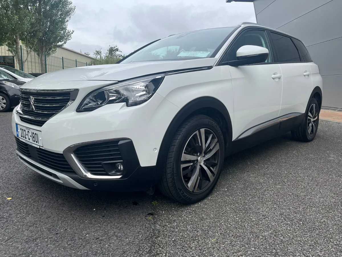 Peugeot 5008 1.2 Puretech 130bhp Allure - Image 2