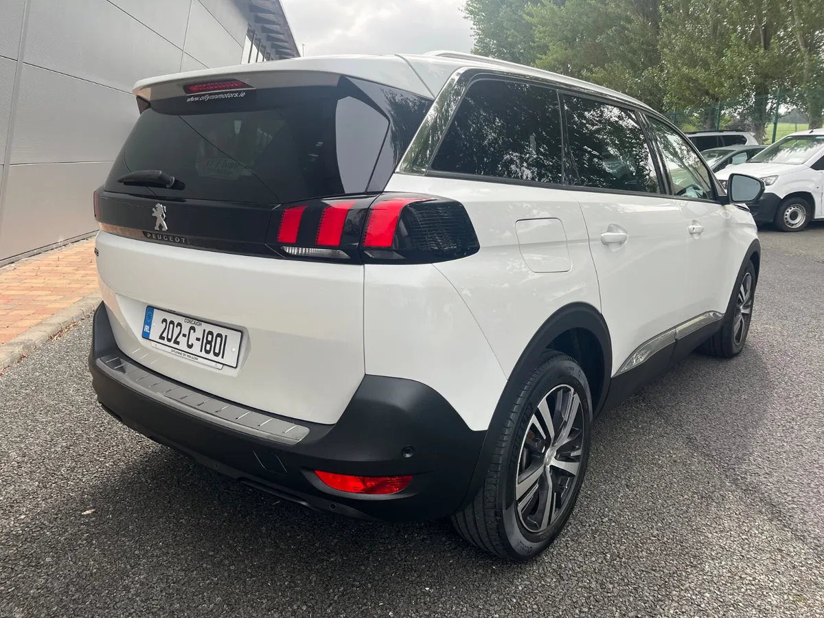 Peugeot 5008 1.2 Puretech 130bhp Allure - Image 3