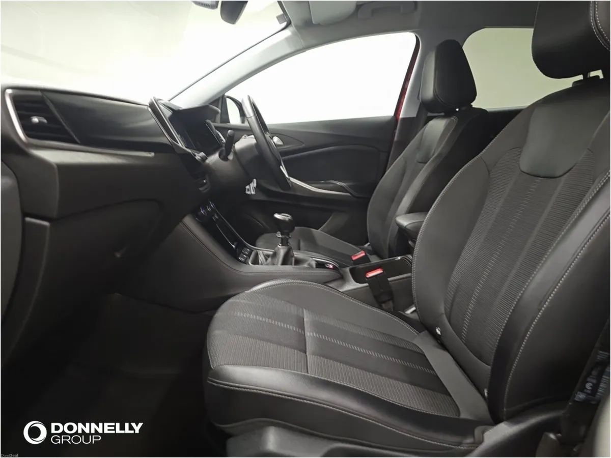 Vauxhall Grandland Hatchback GS - Image 4